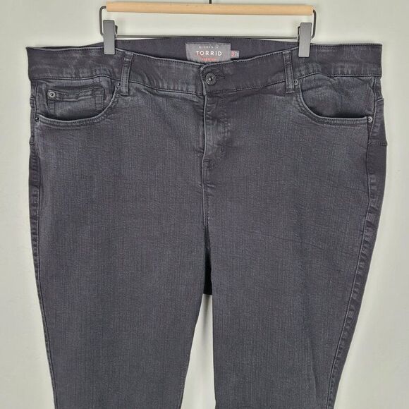 Torrid Bombshell Premium Stretch Skinny Jeans Black Size 24 - Picture 4 of 13